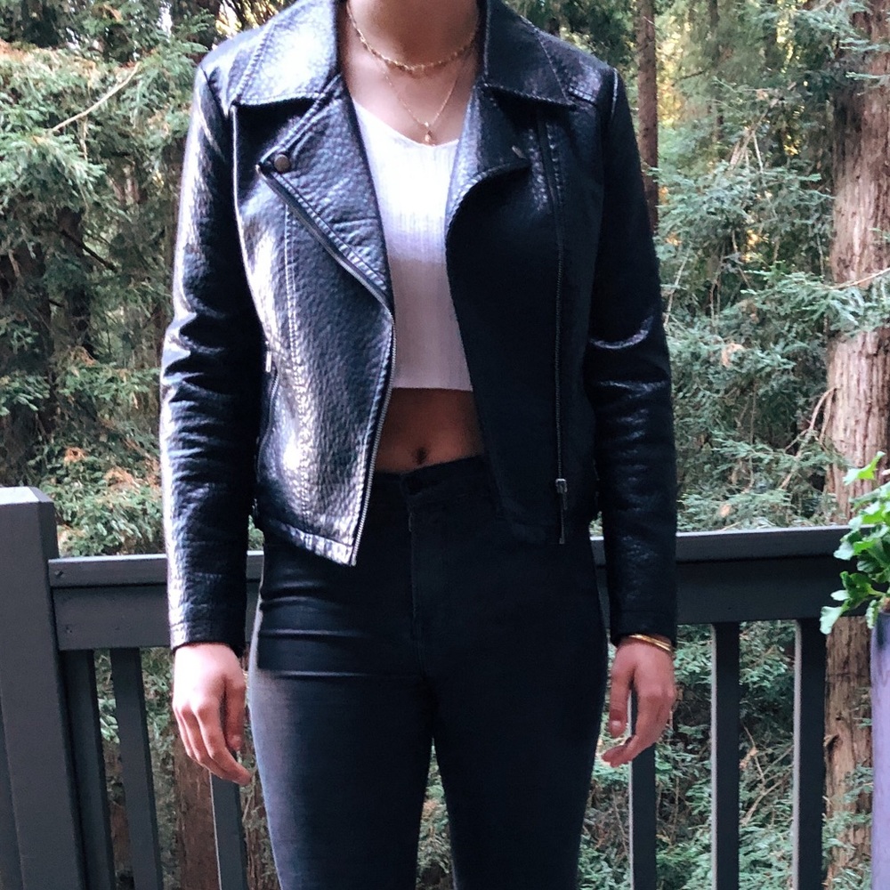 Vegan leather Jack BB Dakota jacket!